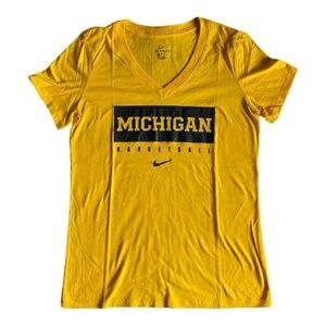 Women’s Nike Michigan basketball v-neck shirt